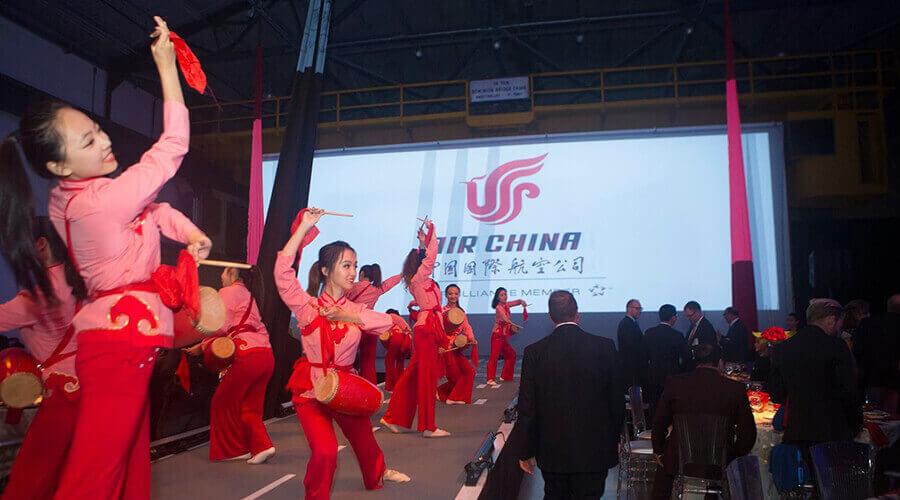 Eventure - Les danseurs de scène d'Air Chine